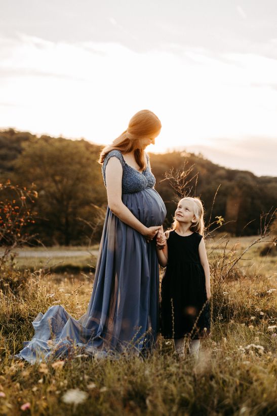 Familinfotografgießen- Babybauchshootingwetzlar-schwangerschaftsbilder
